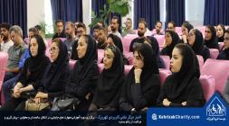 برگزاری دوره آموزشی «مهارت‌های جابجایی، انتقال سالمندان و معلولین و پیشگیری و مراقبت از زخم بستر» title=